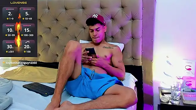 Snapshot of blorelopez chatting on 01/18/26, 07:01 blorelopez online show from 01/18/26, 07:01