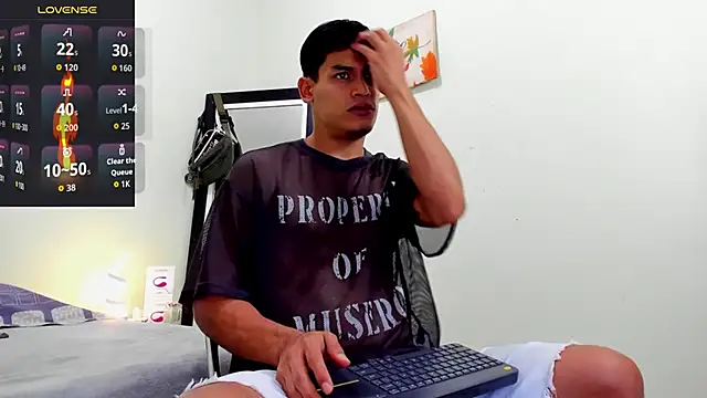 Snapshot of blorelopez chatting on 03/20/26, 07:52 blorelopez online show from 03/20/26, 07:52