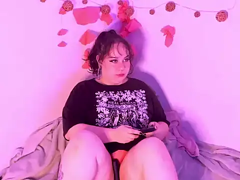 Snapshot of kathleenCosmicVice chatting on 06/05/26, 11:54 kathleenCosmicVice online show from 06/05/26, 11:54