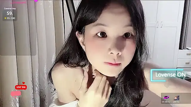 Snapshot of bunny-- chatting on 03/19/26, 01:59 bunny-- online show from 03/19/26, 01:59