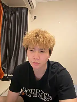 Juhone online show from 04/21/26, 05:39