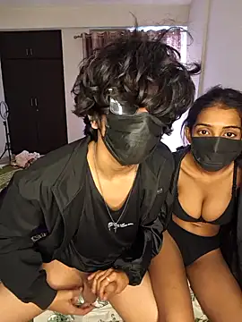 Snapshot of Focywara_Fuck chatting on 11/19/25, 01:38 Focywara Fuck online show from 11/19/25, 01:38