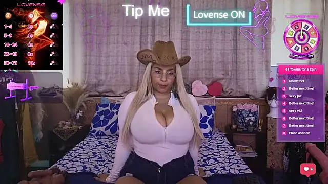 LaReineCleo online show from 02/23/26, 11:07