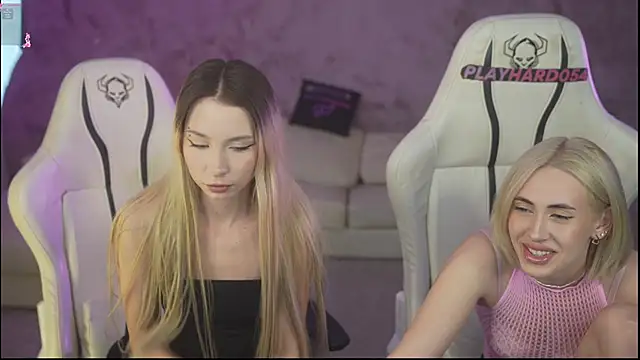 Kara cat online show from 02/26/26, 03:22