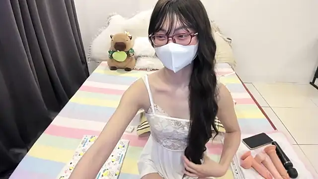 Teahyee online show from 03/30/26, 01:34