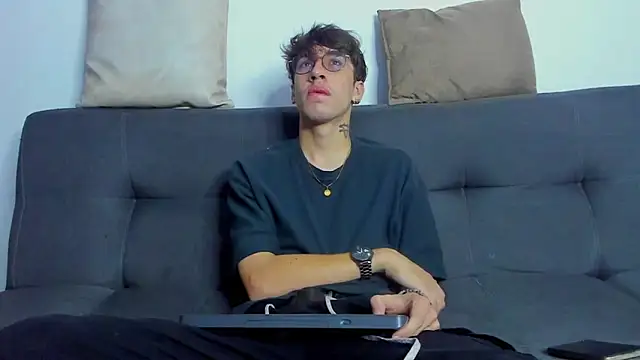 Dio  morningstar online show from 12/20/25, 12:34