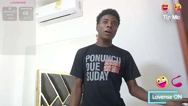 NoahJhonson69 online show from 04/01/26, 11:33