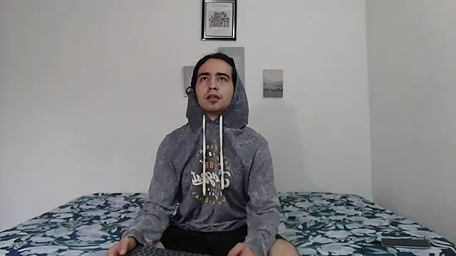 Snapshot of Jave_rave chatting on 06/21/26, 12:19 Jave rave online show from 06/21/26, 12:19