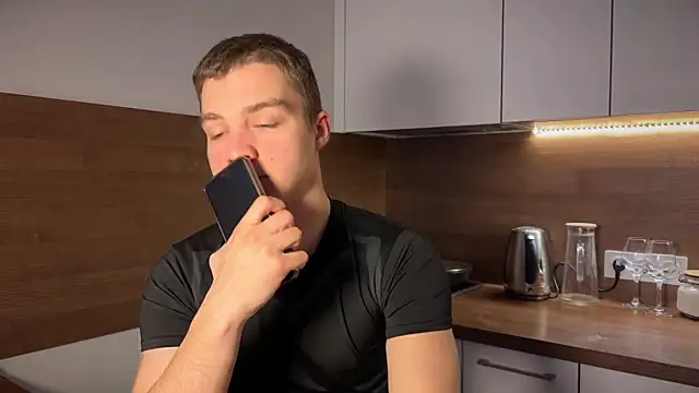 Even Vrot online show from 04/15/26, 07:59