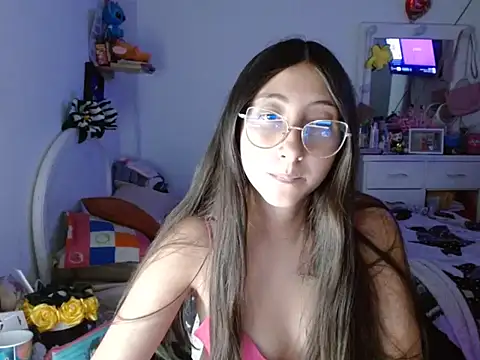 Nanylux online show from 11/25/25, 03:28