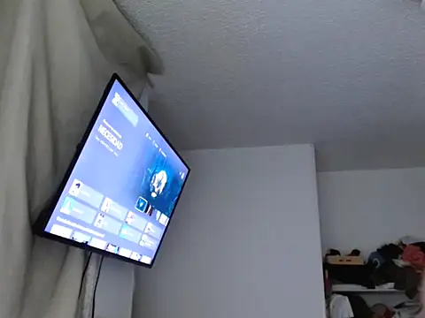 Nanylux online show from 11/29/25, 04:04