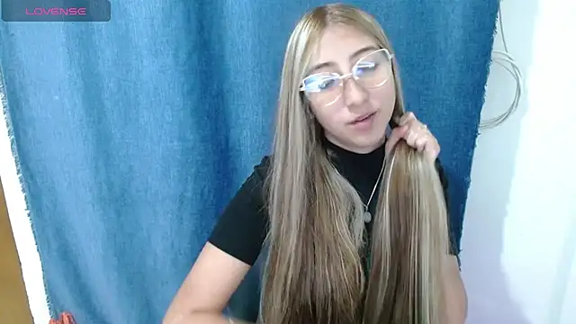 Nanylux online show from 07/25/26, 05:38