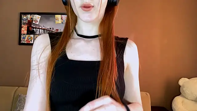 MichelinaCropleys online show from 11/28/25, 06:16