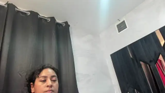 pervert extrabigboobs online show from 01/07/26, 01:52