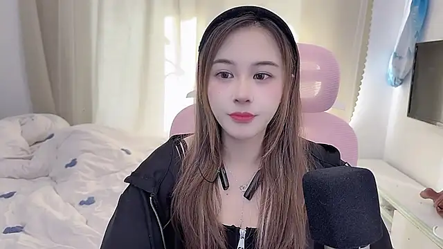 TTtia  online show from 12/17/25, 01:11