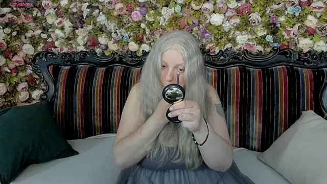 mariabelladonna online show from 07/12/26, 10:01