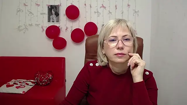 LaurenWishy online show from 01/18/26, 05:55