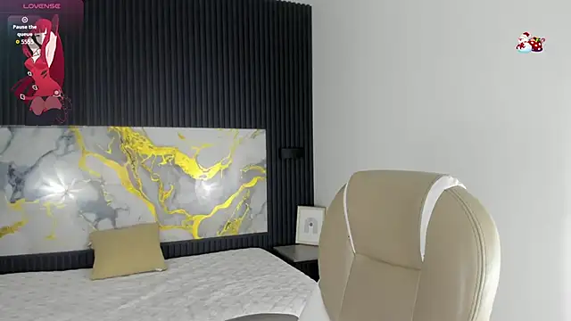 Snapshot of Sylasfrost chatting on 11/22/25, 07:35 Sylasfrost online show from 11/22/25, 07:35