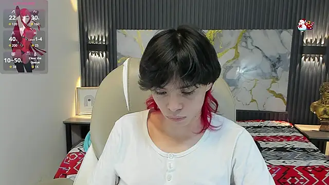 Sylasfrost online show from 12/17/25, 07:42