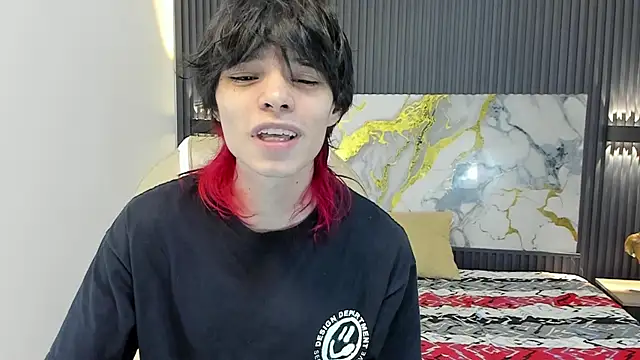 Sylasfrost online show from 12/19/25, 07:54