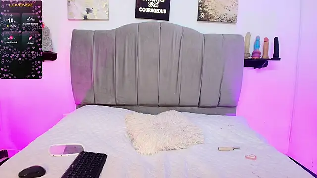 Maddy  Jones online show from 02/09/26, 07:07