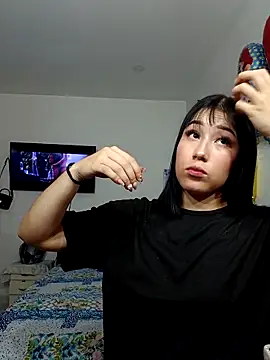 hot-shaved-baby online show from 11/22/25, 07:46