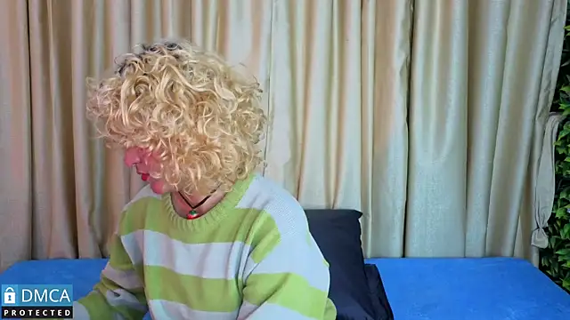 ahsly Zam online show from 02/20/26, 03:03