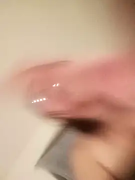 Snapshot of living420 chatting on 11/29/25, 08:06 living420 online show from 11/29/25, 08:06