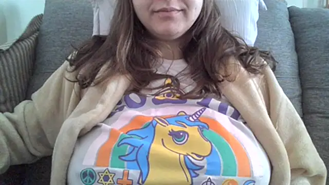 xxxluana online show from 06/17/26, 04:08