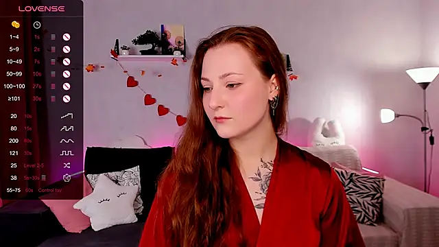 velvet cherry  online show from 11/29/25, 09:01