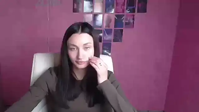 Snapshot of Stella_XO chatting on 05/11/26, 05:35 Stella XO online show from 05/11/26, 05:35