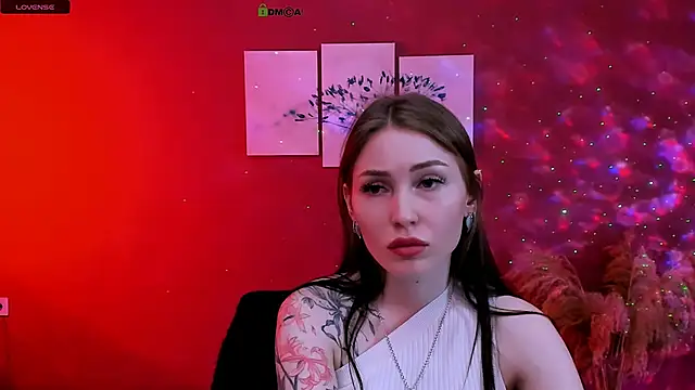 Snapshot of ariel_shadow chatting on 02/07/26, 01:42 ariel shadow online show from 02/07/26, 01:42