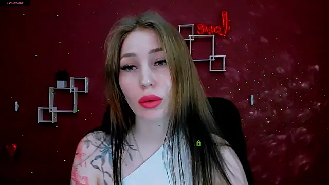 Snapshot of ariel_shadow chatting on 02/17/26, 08:26 ariel shadow online show from 02/17/26, 08:26