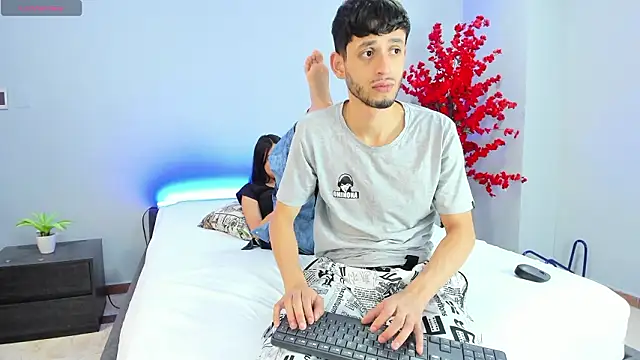 dracke and zara online show from 02/18/26, 12:12