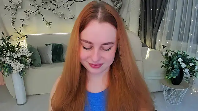 Snapshot of AirySilhouette chatting on 11/28/25, 01:19 AirySilhouette online show from 11/28/25, 01:19