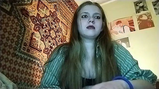 KikiBang online show from 04/28/26, 06:35