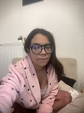 Babiisecret online show from 11/21/25, 11:31