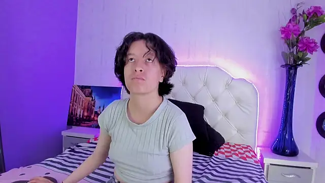 CoralAndOcean  online show from 11/27/25, 12:29