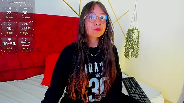 Julieta Lein  online show from 01/12/26, 09:09