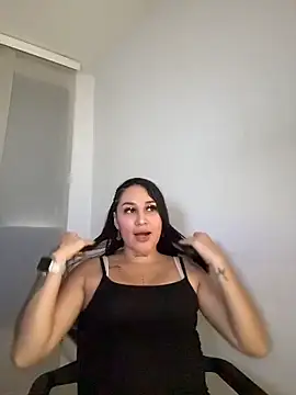 Snapshot of kylie_pregnat chatting on 12/01/25, 01:49 kylie pregnat online show from 12/01/25, 01:49