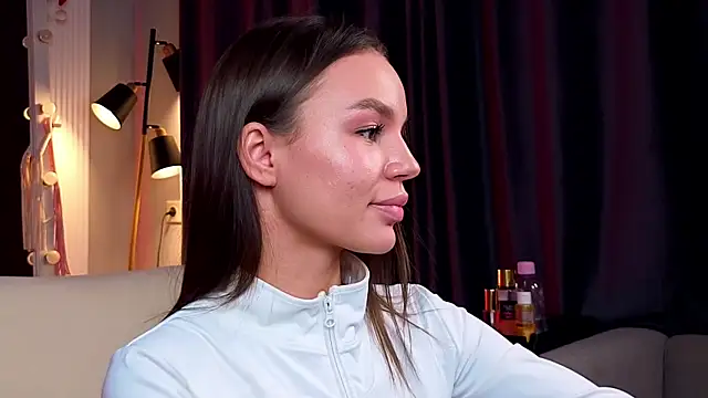 Tiffany Sweetie online show from 01/18/26, 11:47