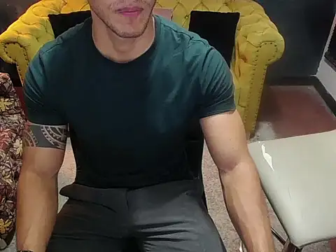 tayler luke online show from 12/21/25, 01:13