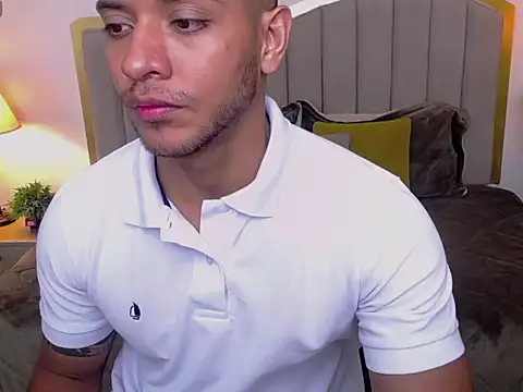 tayler luke online show from 04/18/26, 01:09