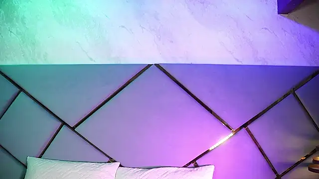 luciana agudelo online show from 04/09/26, 07:19