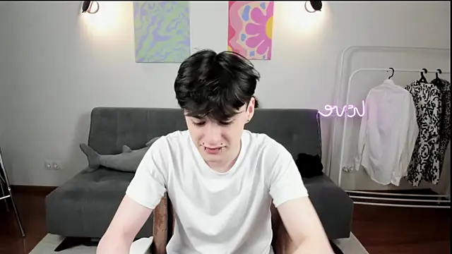 Snapshot of kevinhunter_ chatting on 11/28/25, 03:36 kevinhunter online show from 11/28/25, 03:36