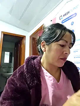 JustSamantha  online show from 04/05/26, 10:01