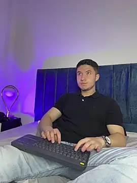 Ethan-Connor online show from 11/20/25, 08:30