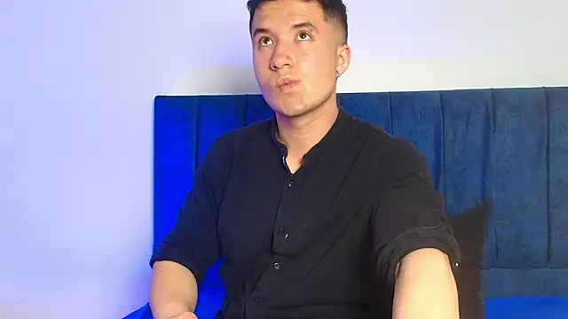 Ethan-Connor online show from 11/26/25, 08:10