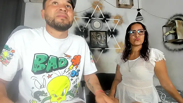 Snapshot of StephaniaAndRandy chatting on 11/30/25, 05:50 StephaniaAndRandy online show from 11/30/25, 05:50