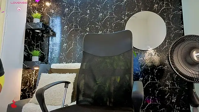 thomas scot1 online show from 11/29/25, 01:14